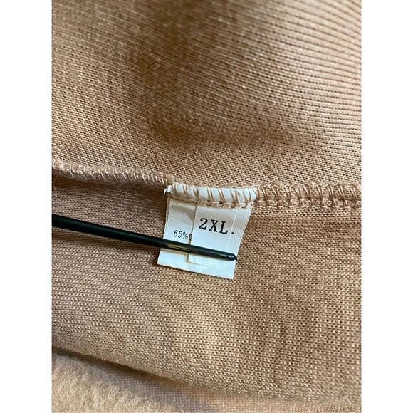 Tan Coat‎ - Picture 3 of 6